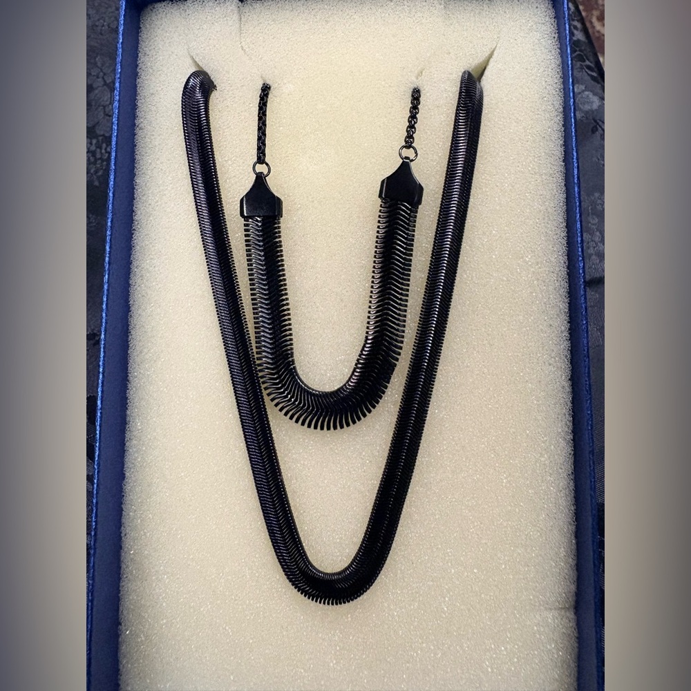 Black Herringbone Necklace & Bracelet